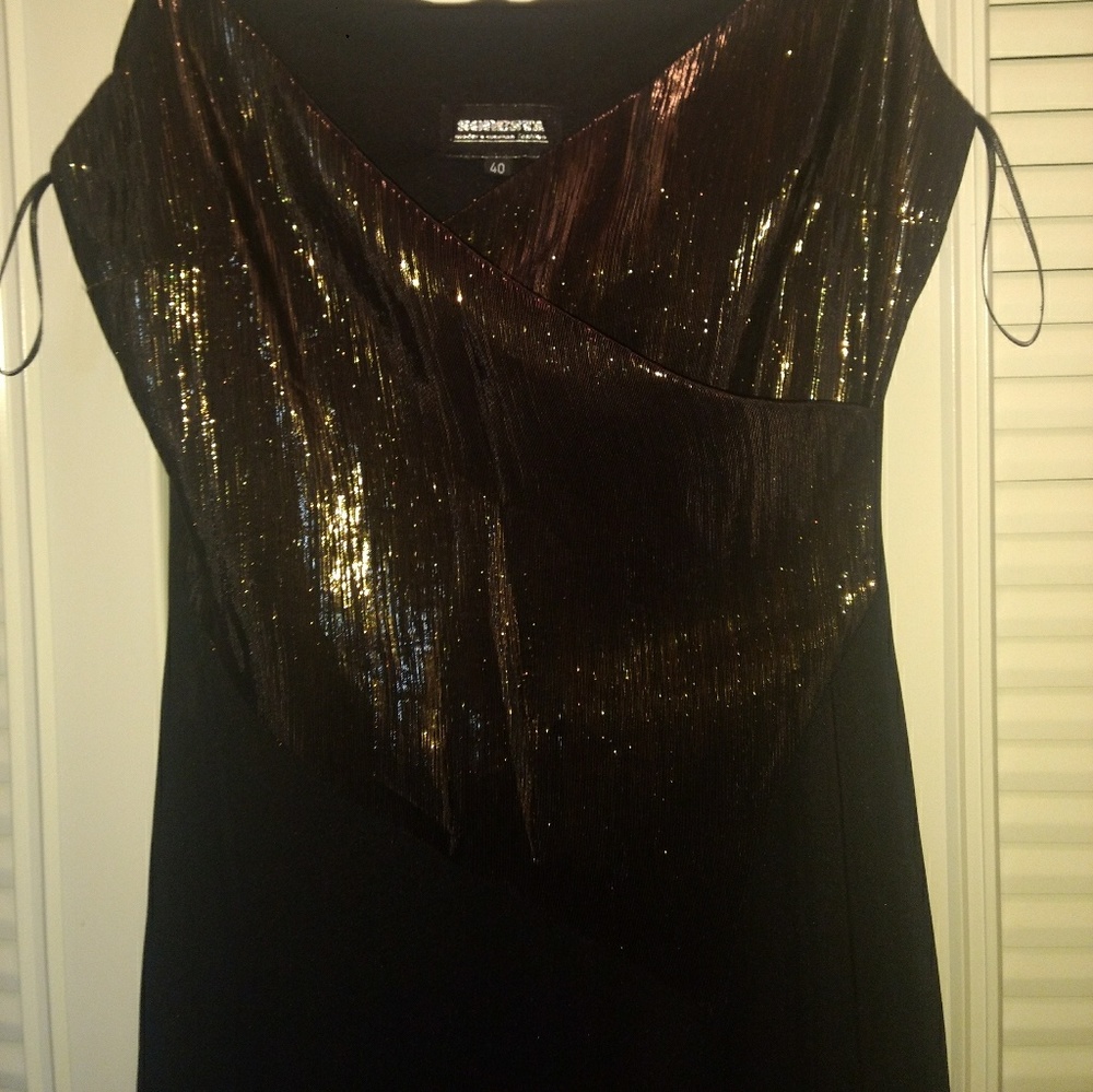 Black dress Never been worn, no tag